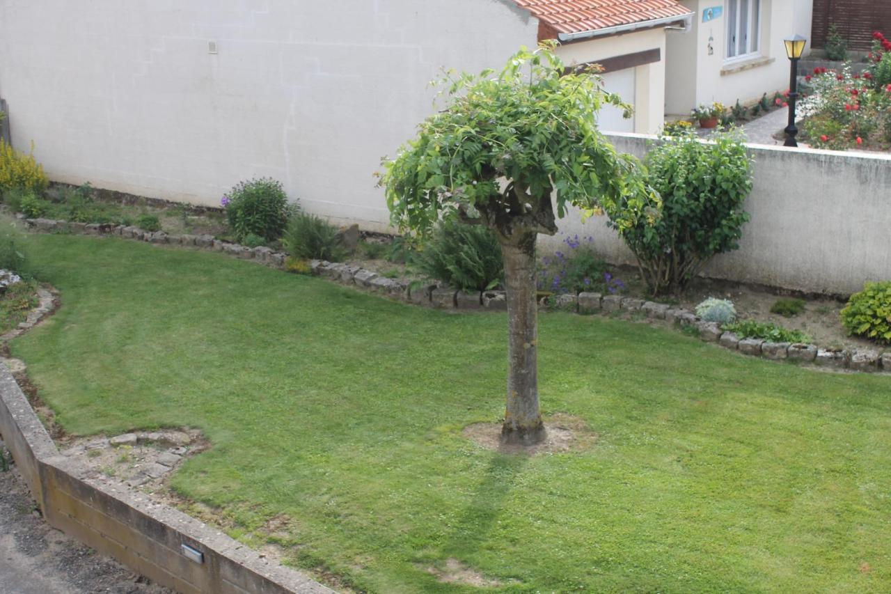 Bed and Breakfast Ochiga Sailly-Laurette Exterior foto